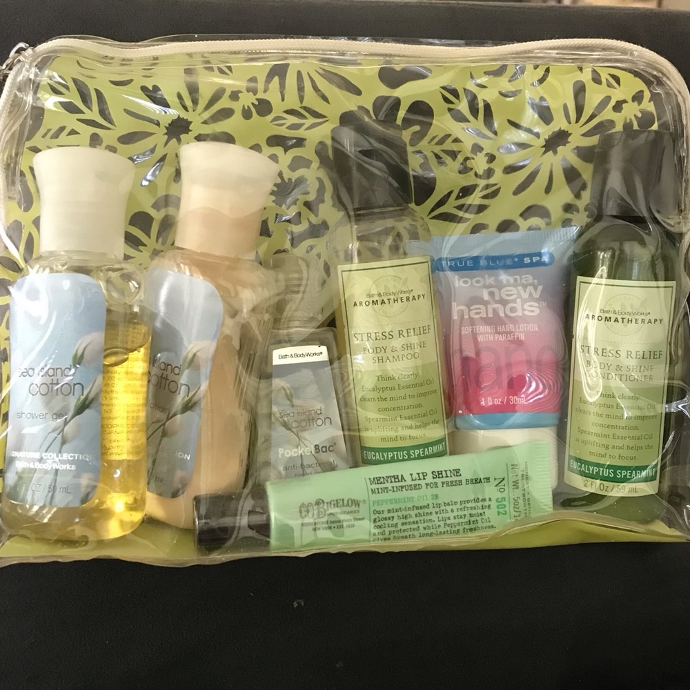 Bath & Body Works Travel Ready with Retired Scents
